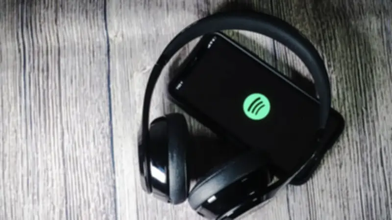 Spotify'dan LGBT'ye destek, sanatçılara köstek: Skandal e-posta