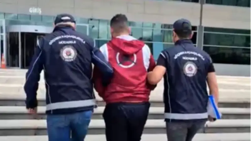 İstanbul merkezli 8 ilde göçmen kaçakçılığı operasyonu: 64 gözaltı