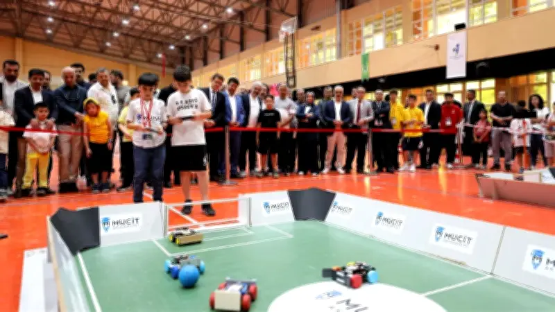 SUBÜ ve SAMİB'den ikinci ROBOTEK: 740 takım, 800 bin TL ödül