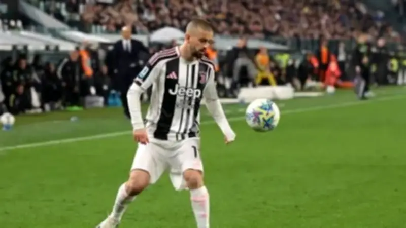 Trabzonspor, Zhegrova için Juventus ile masaya oturacak