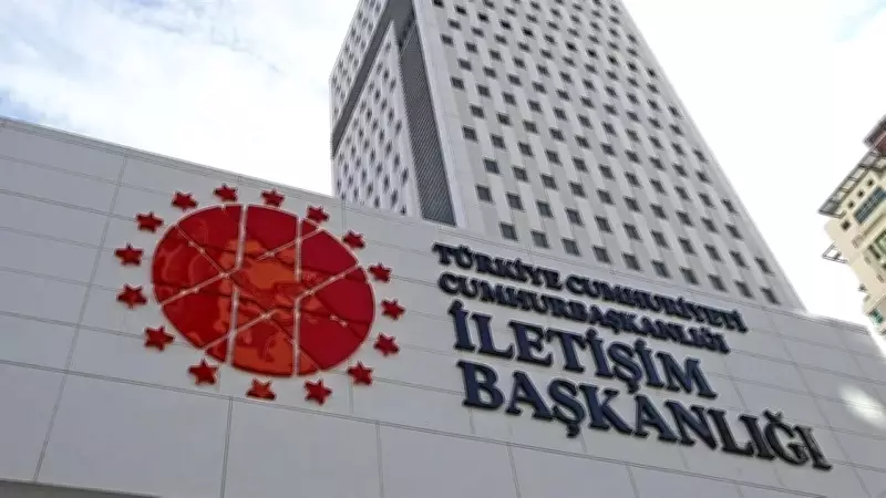 Türk uçaklarının Yunan bakanı taciz ettiği iddiası yalanlandı