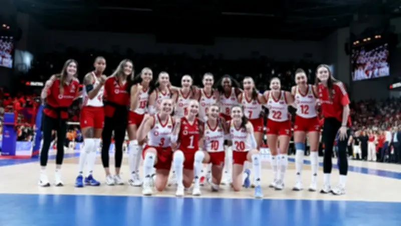 Türkiye Kadın Voleybol Milli Takımı Ankara'da 4'te 4 Yaparak Tarih Yazdı