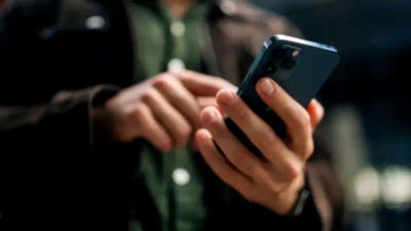 Uzmanlardan Uyarı: Bu Uygulamaları Telefonunuzdan Hemen Silin!