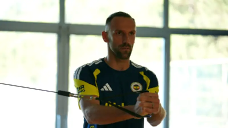 Vedat Muriqi, Fenerbahçe'de bireysel çalışmalara başladı