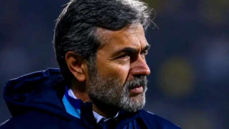Volkan Demirel'den Fenerbahçe'ye: Aykut Kocaman Yoksa Ben de Yokum