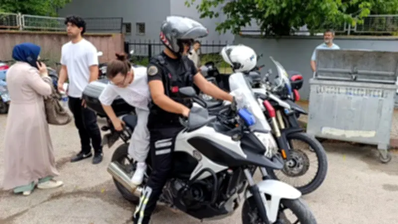 YKS TYT sınavında şaşkınlık: Yanlış okula gelen aday polis motosikletiyle sınava yetişti