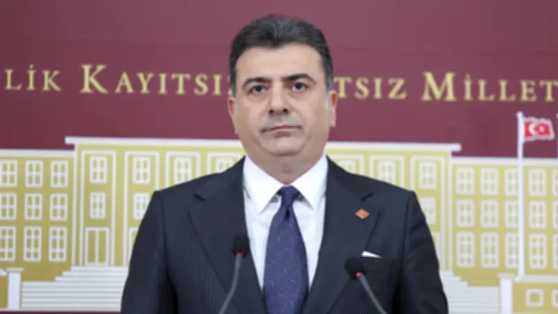 Zeynel Emre: Artık Kurultayın Toplanmaması Suçtur