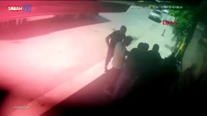 Zeytinburnu'nda 3 kadın hırsız polis takibiyle suçüstü yakalandı