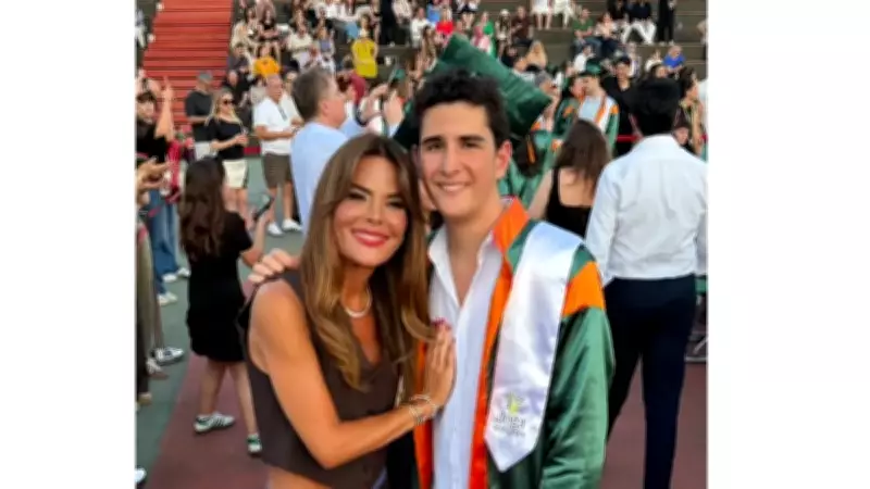 Özlem Yıldız'ın Oğlu Demir Liseden Mezun Oldu