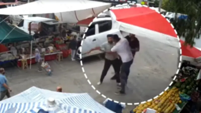 İzmir'de zabıta ekiplerine bıçaklı saldırı: Şüpheli tutuklandı