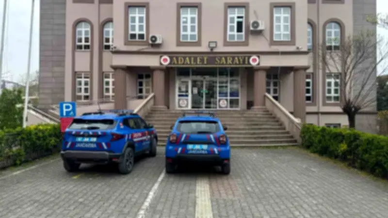 Zonguldak'ta İki Dairede Hint Keneviri Operasyonu: 2 Gözaltı