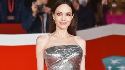 Angelina Jolie: 10 yıldır kimseyle birlikte olmadım