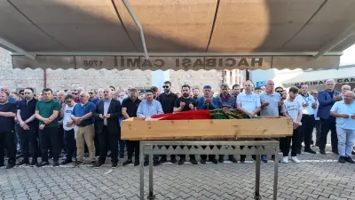 Çayeli'ndeki Trafik Kazasında Ölen İki Genç Kız Toprağa Verildi