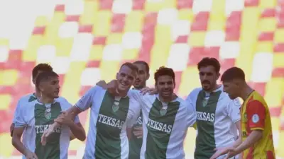 Bursaspor, İlhan Depe ile sözleşme yeniledi