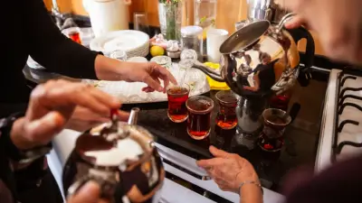 Dünyanın En Çok Çay Tüketen Ülkeleri Açıklandı: Türkiye Kaçıncı Sırada?
