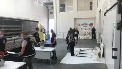 Edirne'de TIR'da 1 Ton Uyuşturucu Ele Geçirildi, Piyasa Değeri 3 Milyar TL