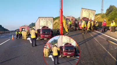 Çekmeköy'de feci kaza: Hafif ticari araç tıra çarptı, 1'i bebek 3 kişi öldü