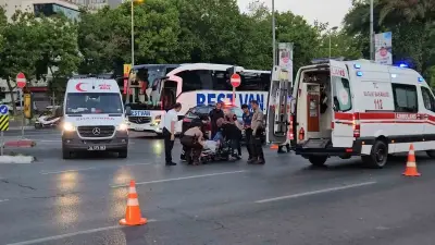 Fatih'te Üç Motosiklet Çarpıştı: 5 Yaralı, 1'i Ağır