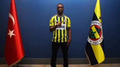 Fenerbahçe, 18 Yaşındaki Amara Diouf'u Transfer Ettiğini Duyurdu