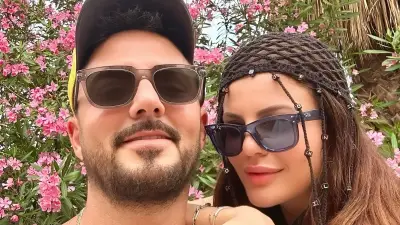 Gökhan Özen'den Evlilik Teklifi Sonrası Merak Uyandıran Paylaşım