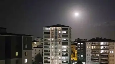 Çilek Dolunayı Edirne Semalarında Görsel Şölen Sundu
