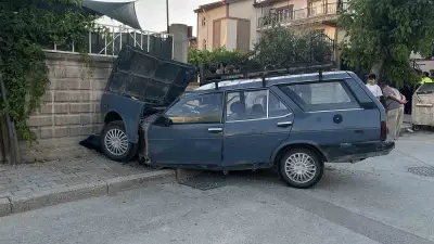 Konya'da Ehliyetsiz Sürücünün Karıştığı Kazada 5 Kişi Yaralandı