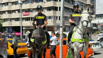 NATO Zirvesi öncesi Ankara'da atlı polisler güvenlik tedbirlerine renk katıyor