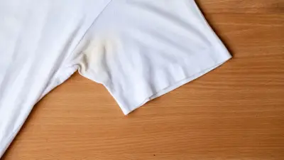 Sararan Beyazları İlk Günkü Gibi Parlatan Doğal Karışım Formülü
