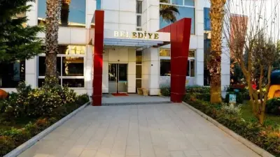 Seferihisar Belediyesi yolsuzluk operasyonu Güzelbahçe Belediyesi’ne uzandı