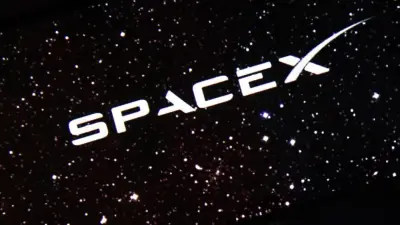 SpaceX tarihin en büyük halka arzıyla 1,77 trilyon dolar değere ulaştı