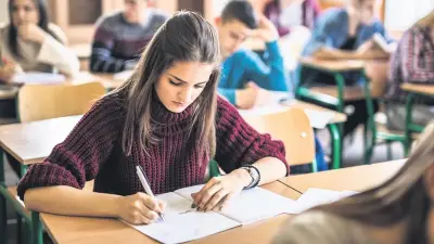 TYT'de Süreyi Değil Dikkati Yönetin: Uzmanlardan Altın Değerinde Stratejiler
