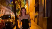 Afra Saraçoğlu Tatil Pozlarıyla Magazin Gündeminde