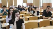 AK Parti İstanbul'dan YKS adaylarına giriş belgesi desteği