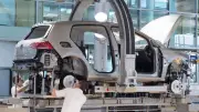 Alman hükümeti Volkswagen'in fabrika kapatmasını önlemek istiyor