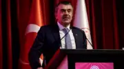 Bakan Tekin, Geleceğin Yazarları İstanbul Fuarı'nda Öğrencilerle Buluştu