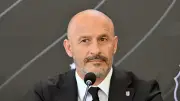 Beşiktaş Teknik Direktörü Italiano, Yıldız Forvet Vlahovic'i Arayarak Beşiktaş'a Çağırdı