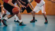 Bilim İnsanları Basketbol Ayakkabılarının Gıcırdama Nedenini Açıkladı