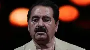 İbrahim Tatlıses'e hastanede çiğ köfte sürprizi