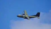 Hindistan'da AN-32 tipi nakliye uçağı düştü, alev aldı