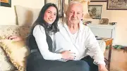 Huysuz Virjin'in yeğeni Gizem Özköseoğlu eşine boşanma davası açtı