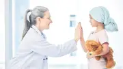 Kanserli Çocukların Beyaz Melekleri: Pediatrik Onkoloji Hemşireleri