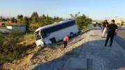Malatya'da Servis Aracının Devrilmesi Sonucu 5 Kişi Yaralandı