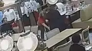 Minik Mercan'ın restoran dehşeti: Kızgın tereyağı görüntüleri ortaya çıktı