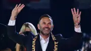 Okan Buruk’tan şampiyonluk sözleri: Hepimiz burada gelip geçiciyiz