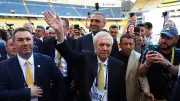 Son dakika transfer haberi: Fenerbahçe sol bek için yıldız ismi hedefe koydu