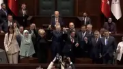 İstanbul Milletvekili Nimet Özdemir AK Parti'ye Katıldı, Rozeti Erdoğan Taktı