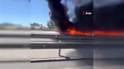 TEM Otoyolu'nda seyir halindeki araç alev alev yandı, o anlar kamerada