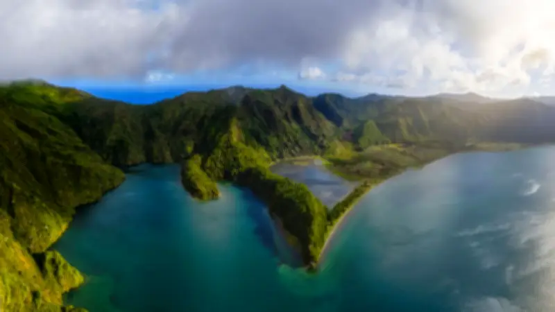 Atlantik'in Saklı Cenneti: Lagoa do Fogo Krater Gölü