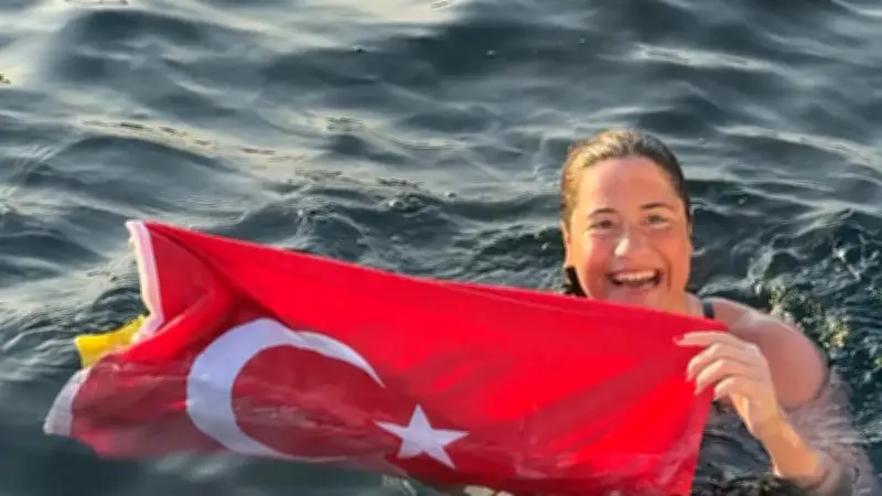 Aysu Türkoğlu, Tsugaru Kanalı'nı Geçerek Tarihe Adını Yazdırdı