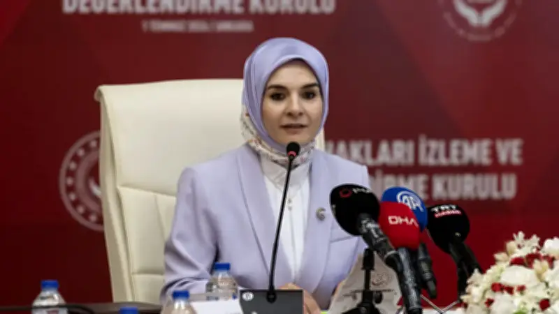 Bakan Göktaş: Sosyal medya ve oyun platformlarına yönelik düzenlememiz önemli bir eşiktir